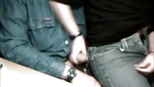 唇のメンバーを撫でる 鈴木 一徹 アダルト 動画