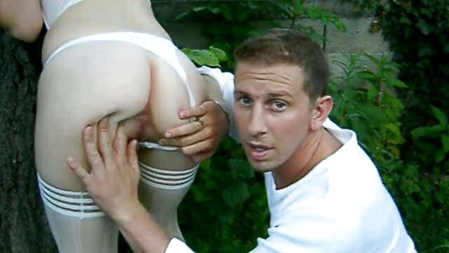 首輪セックス 鈴木 一徹 の エロ 動画