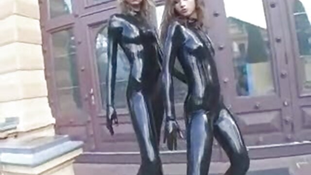 息子と友人は膣内で脂肪のお母さんを犯した。 一徹 エロ 動画