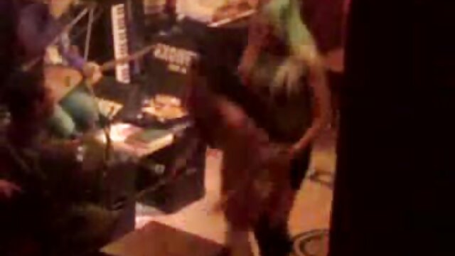 すべての穴に手足によって立ち往生 エロ 鈴木 一徹