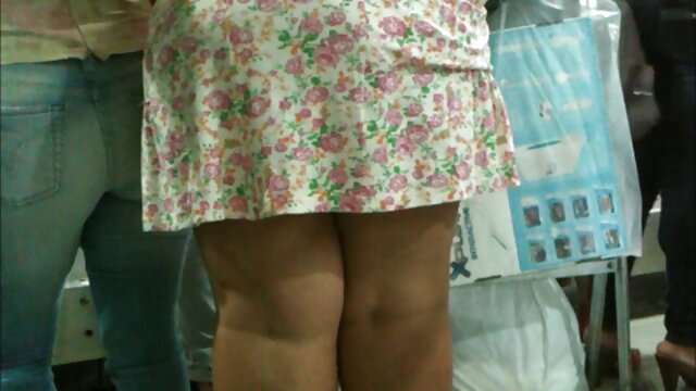 男の子はお尻に三つの若いスカートを犯さ 一徹 クンニ 動画