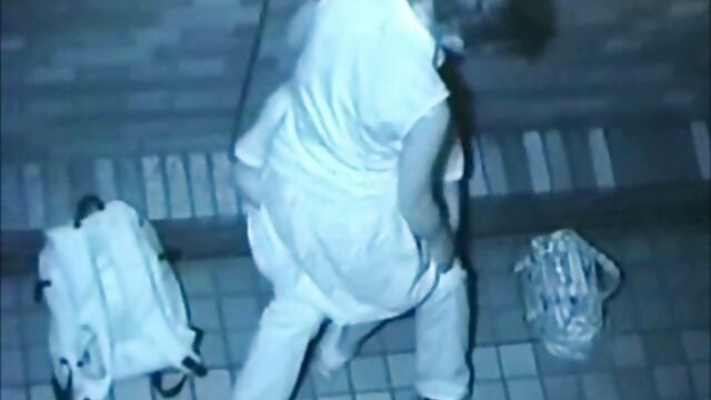 甘いロシアは三人の男に犯されます。 鈴木 一徹 えろ