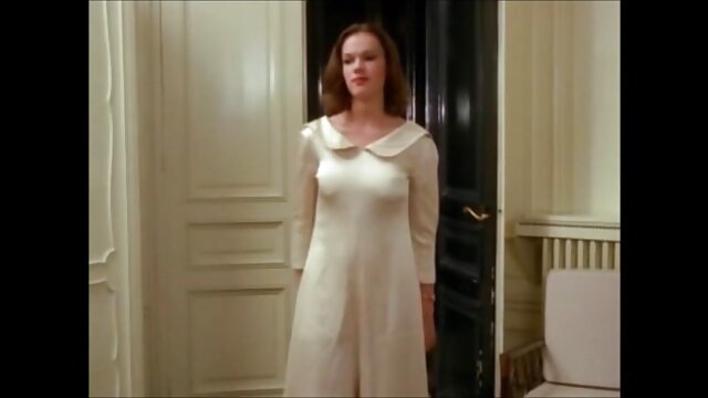 ロシアslutを提供する二人男性のベッド 無料 アダルト 動画 鈴木 一徹