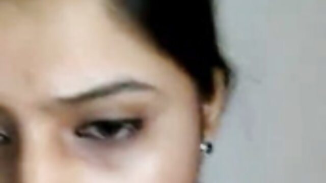 女の子は自慰行為をし、眠っている男のペニスを吸う。 アダルト 鈴木 一徹