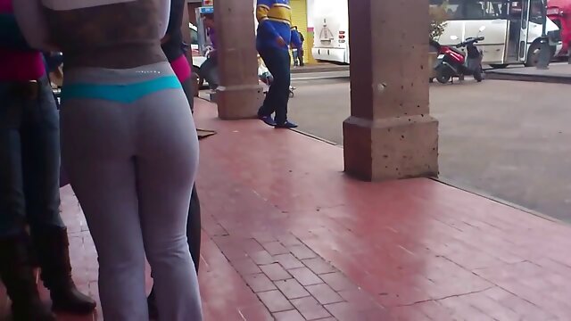 男は私たちを楽しみ、ビーチで二つの人形を食べたいです 一徹 無料 エロ 動画